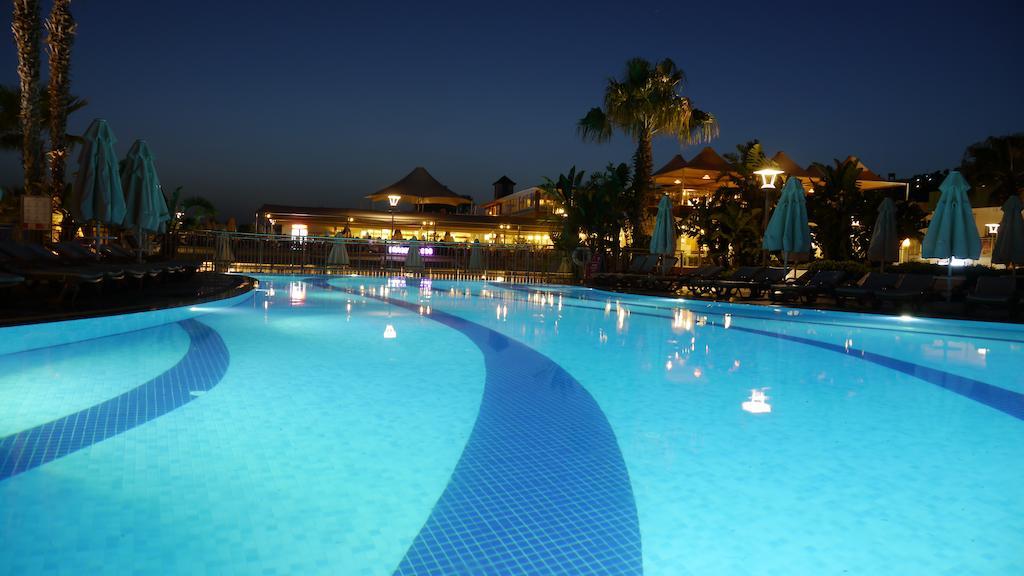 Armonia Holiday Village & Spa Bodrum Bagian luar foto
